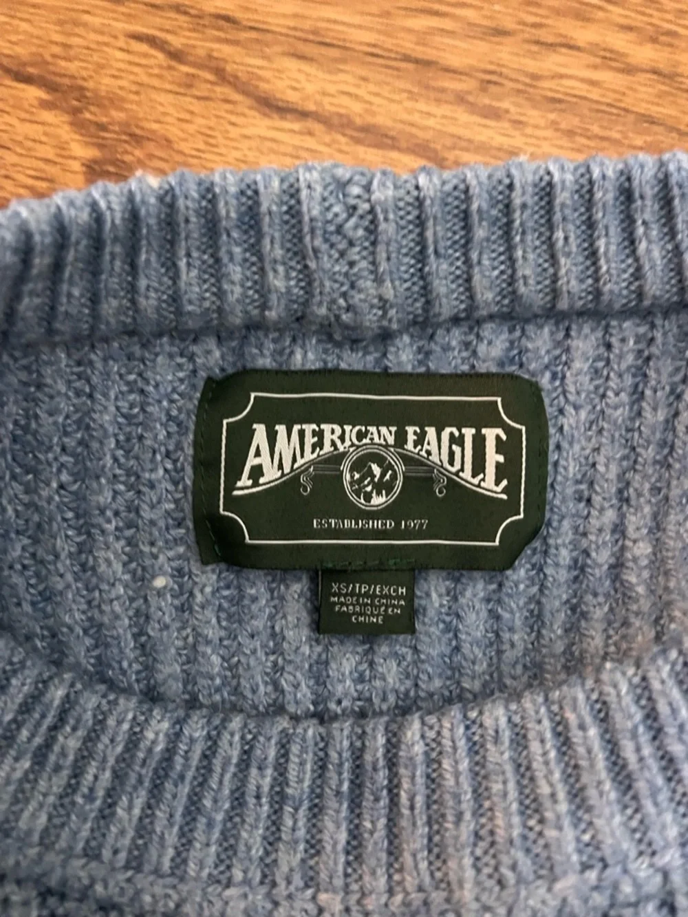 American Eagle Blue Cropped Sweater XS Chunky Knit Crewneck - Picture 4 of 8